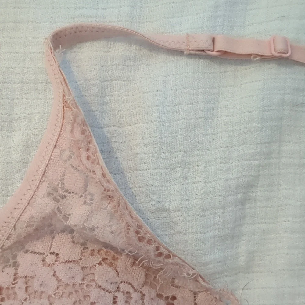 Aerie Lace bralette size small pink halter with adjustable strap